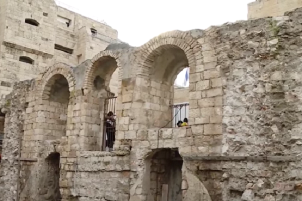 Tiferet Israel synagogue in Jerusalem's Old City. (screenshot)