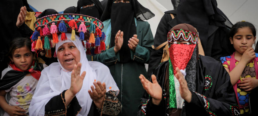 Women in the Gaza Strip. (Abed Rahim Khatib/Flash90)
