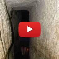 Inside Hezekiah's Tunnel (Wikimedia)