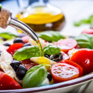 A healthful Mediterranean salad. (Shutterstock)