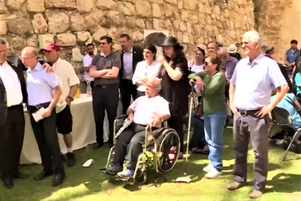 Visually impaired visitors in Jerusalem. (screenshot)