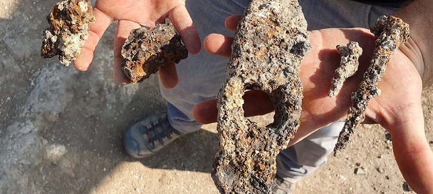 Ancient hammer and nails found at Usha in the Lower Galilee (Eyad Bisharat/Israel Antiquities Authority)