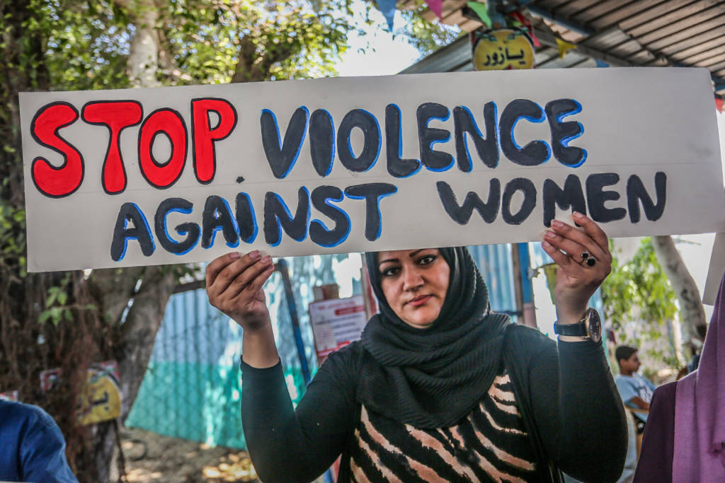 Palestinian women protest violence