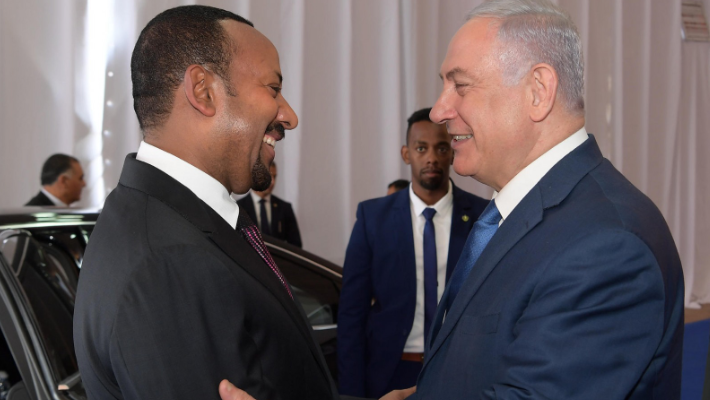 PM Netanyahu and Ethiopian PM Abiy Ahmed (Amos Ben-Gershom/GPO)