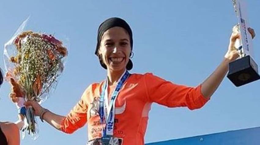 Champion Israeli Marathon Mom Will Forgo Budapest Marathon: 'Commitment to Shabbat is the Most Precious Choice' - Vimarsana News