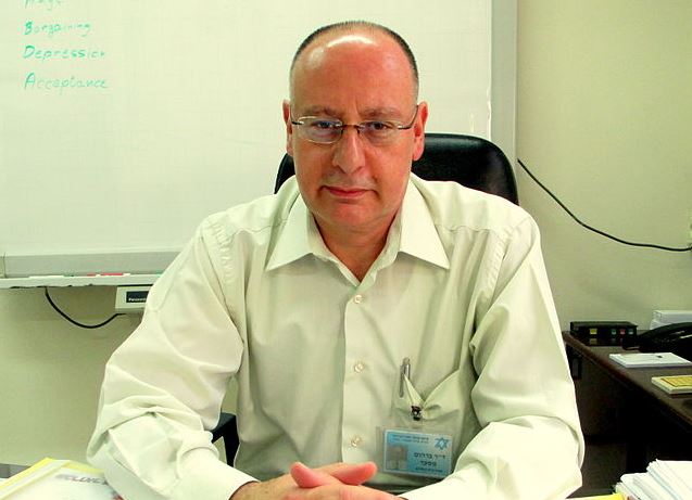 Dr. Masad Barhoum