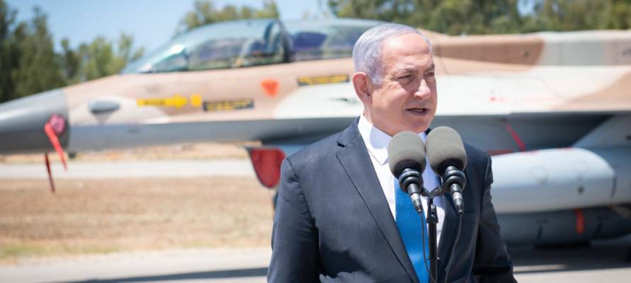 El primer ministro Benjamin Netanyahu en la Base de la Fuerza Aérea de Hatzor