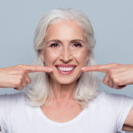 older woman healthy gums teeth