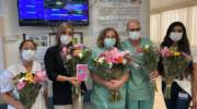 Frontline health-care workers in Israel receive flowers as part of the Shabbat Project 2020.