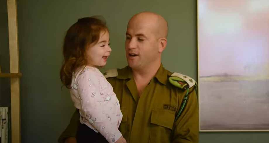 idf soldier and child