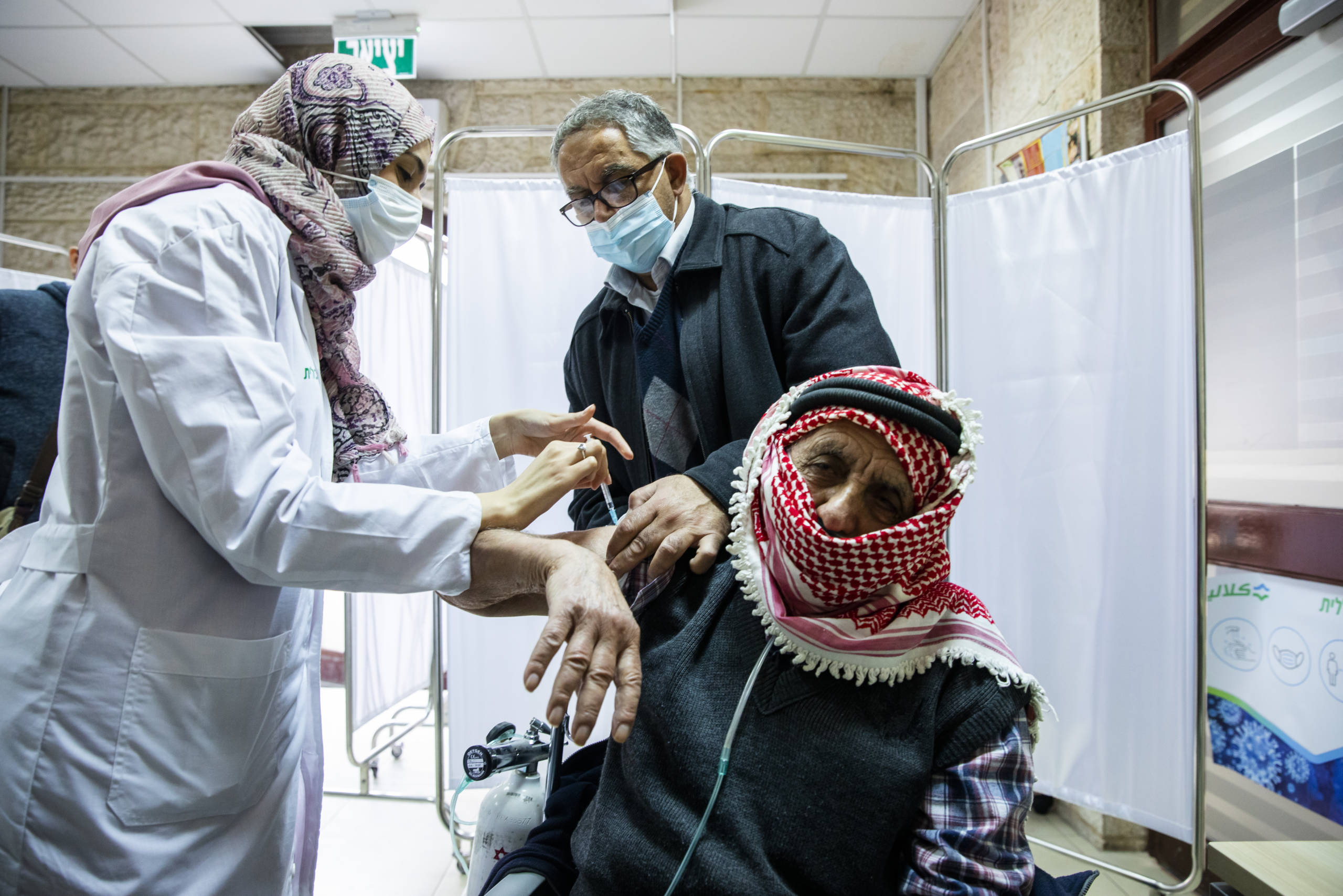 BBC Radio Program Claims Israel's Vaccine Figures Are 'Fake' - Vimarsana News