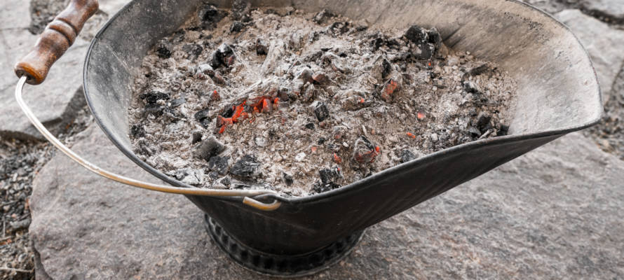 cleaning ashes