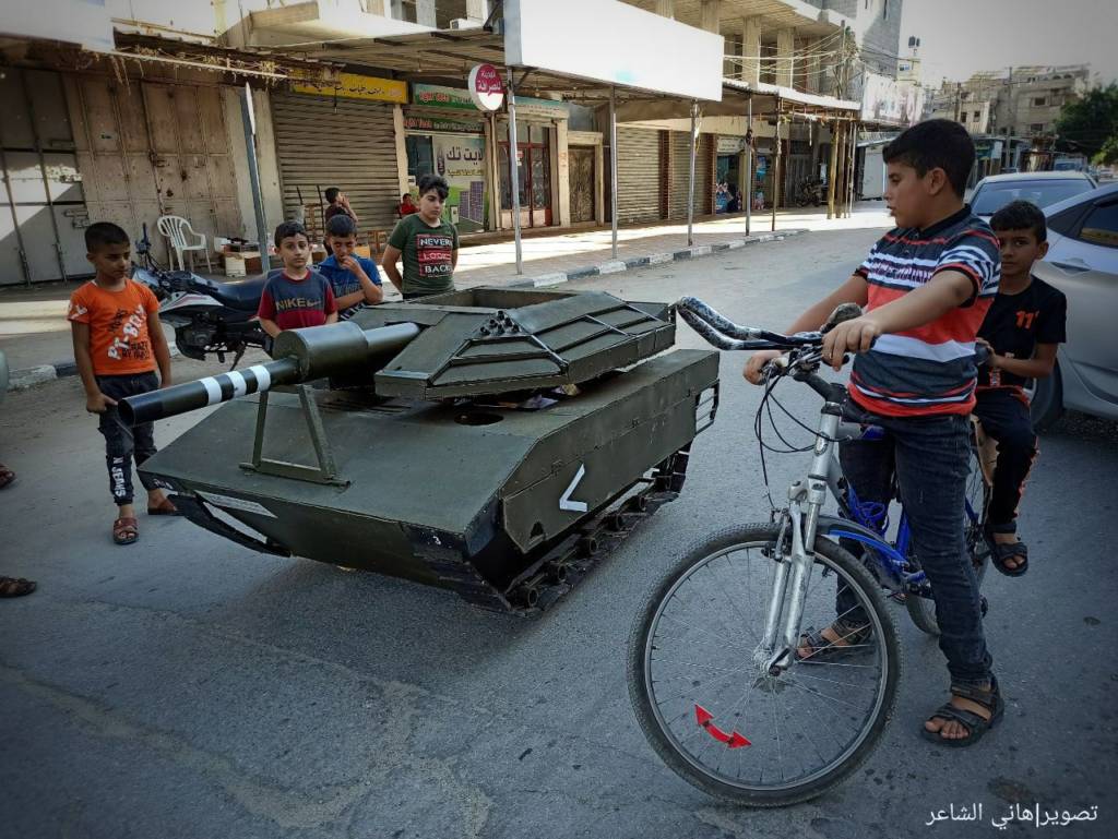 Toy tank in Gaza
