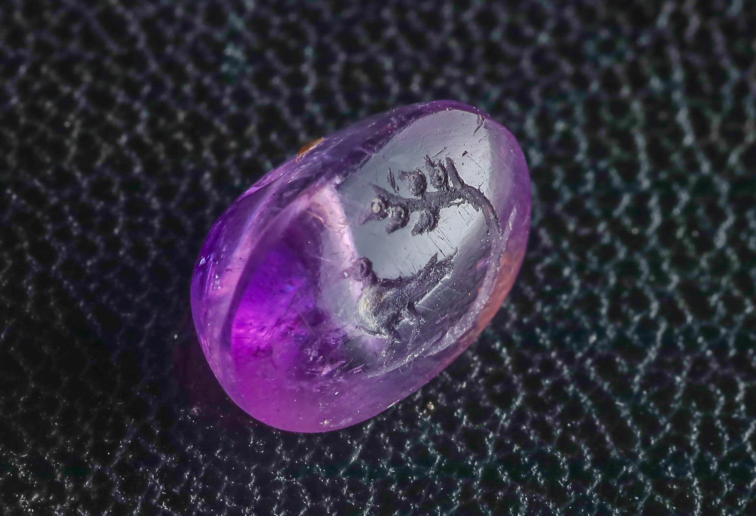 Groundbreaking! Rare Second Temple-Era Seal Discovered Under Western Wall - Vimarsana News