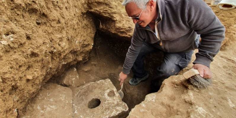 Ancient toilet Jerusalem archaeology