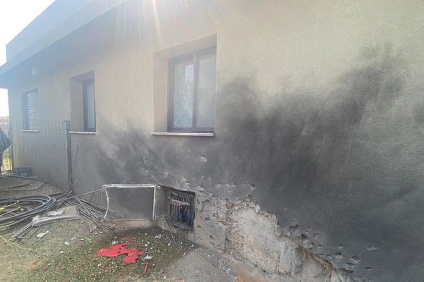 Israeli home hit by rocket