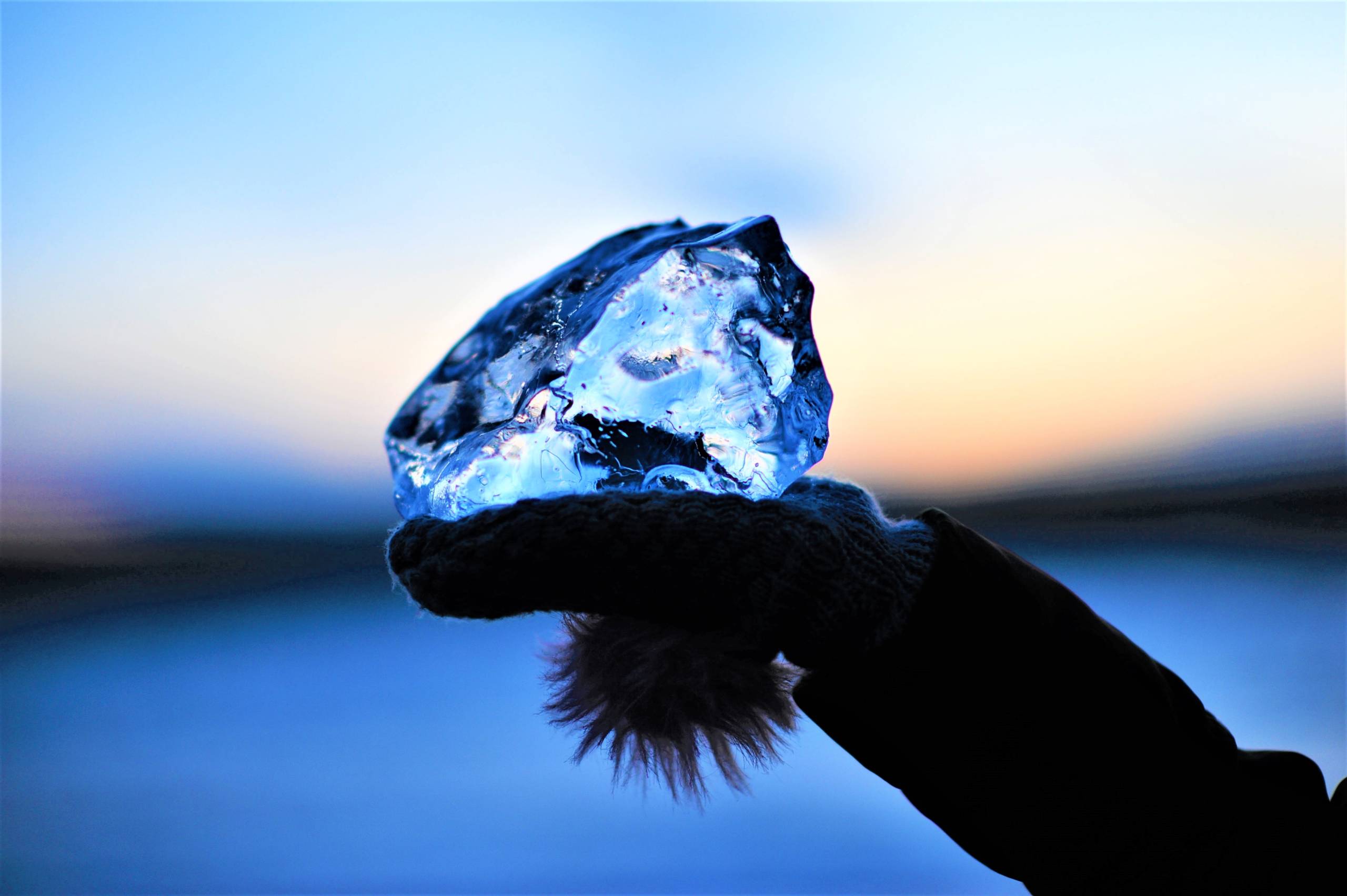 Israeli Breakthrough: Nanodiamonds Deliver Medicine Through the Skin - Vimarsana News