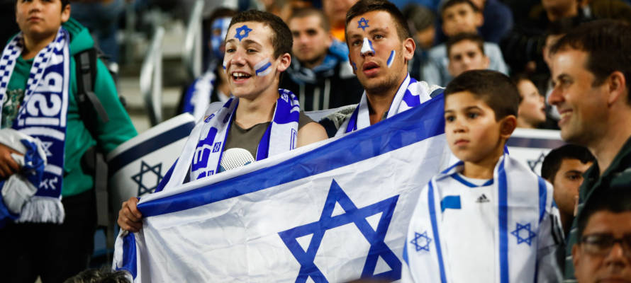 Israeli soccer fans