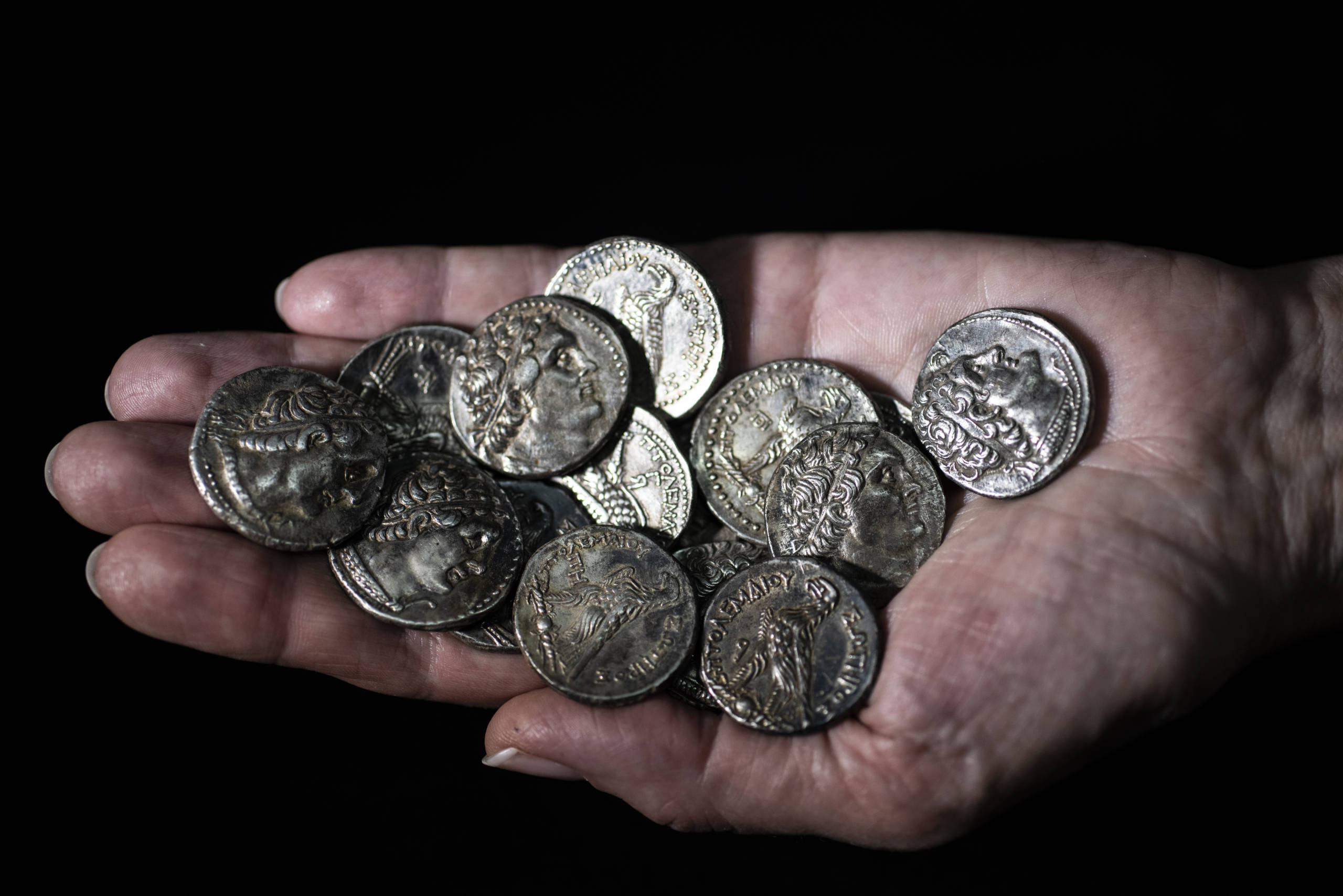 Chanukah Heroes: Evidence of Ancient Jewish Revolt Discovered - Vimarsana News