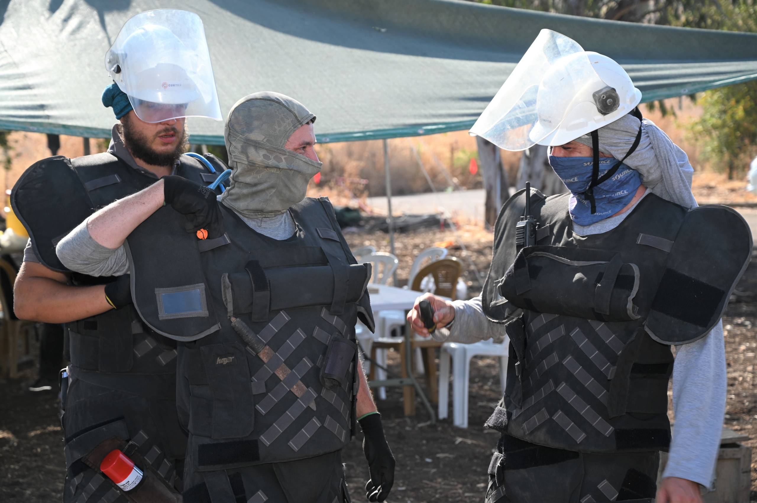 DARING RESCUE: IDF Saves Teen from Minefield in Northern Israel - Vimarsana News