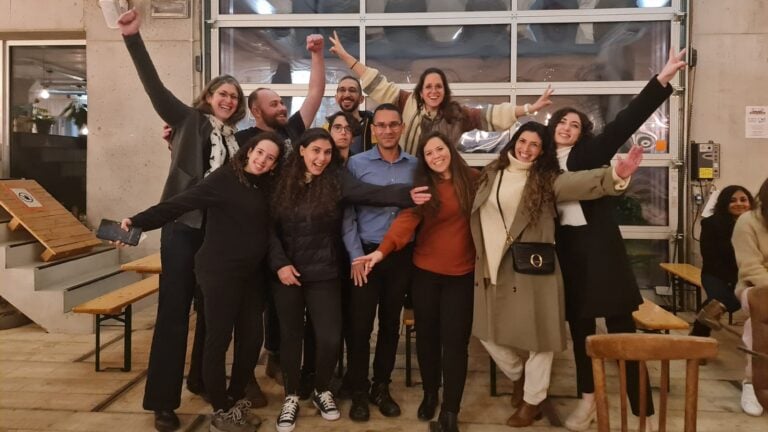 Group photo of the winning Technion students with their mentors