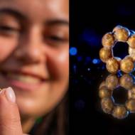 Hallel Feidman (L) with the gold bead she discovered (R) in the City of David