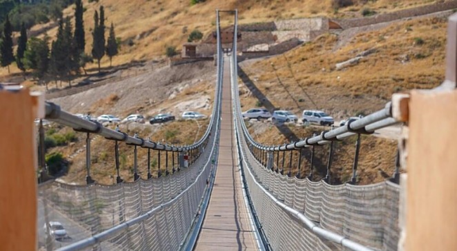 Jerusalem suspension bridge