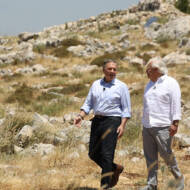 Former U.S. Secretary of State Mike Pompeo (left) and former U.S. Ambassador to Israel in Judea and Samaria.