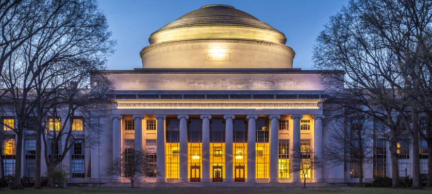 MIT college