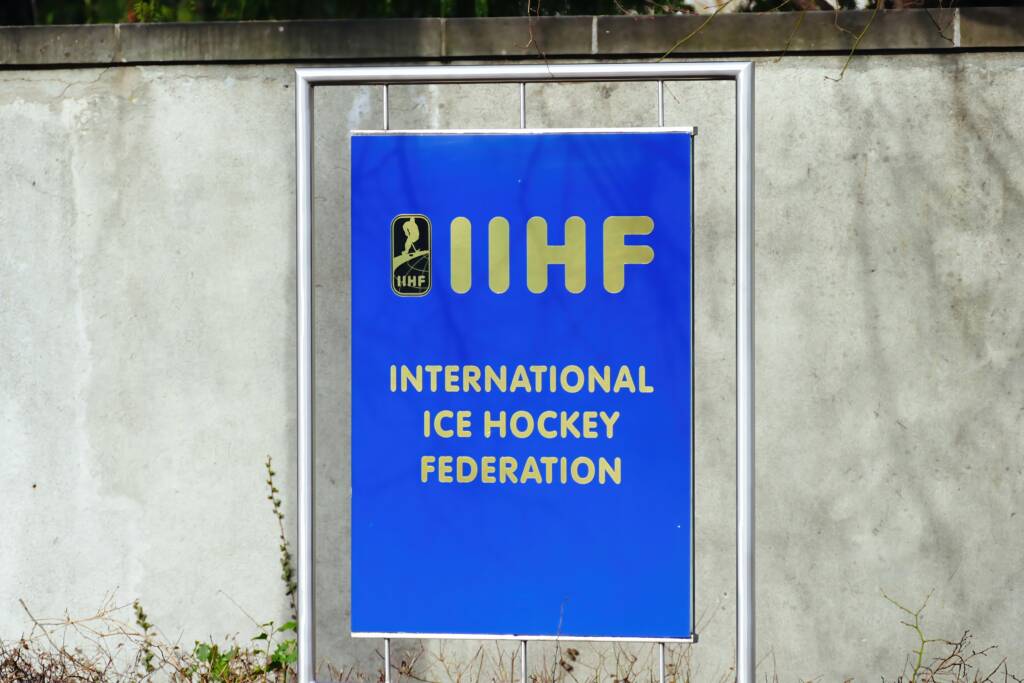 IIHF