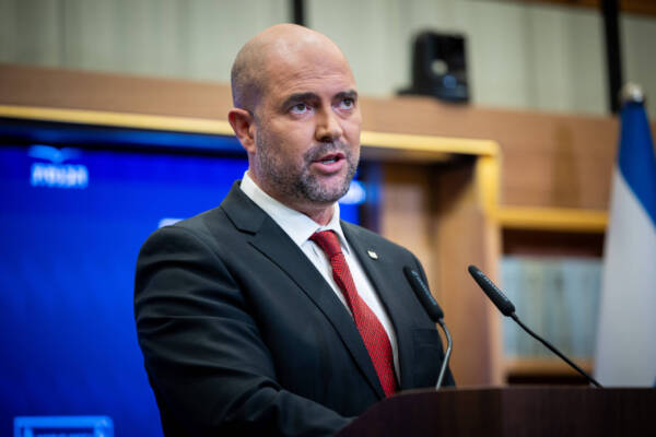 Knesset Speaker Stresses Need to Defeat Hamas During US Visit - Vimarsana News