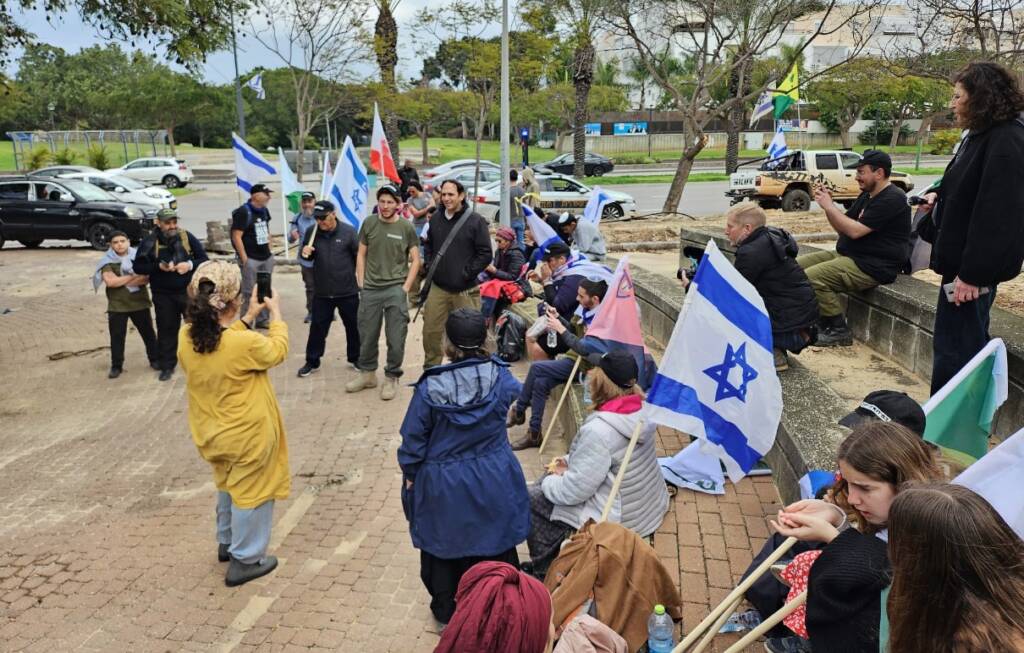 Victory March: Keep Going Until IDF Victory