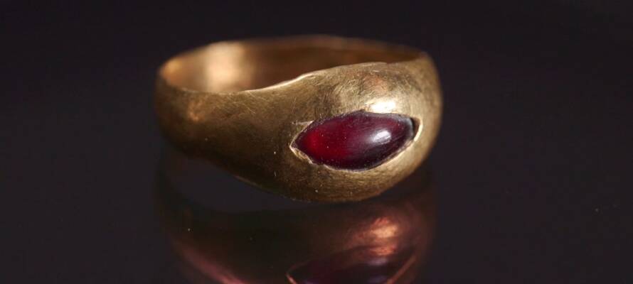 ancient gold ring