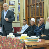Netanyahu with bereaved Druze families
