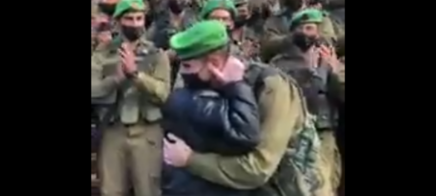 holocaust survivor beret ceremony