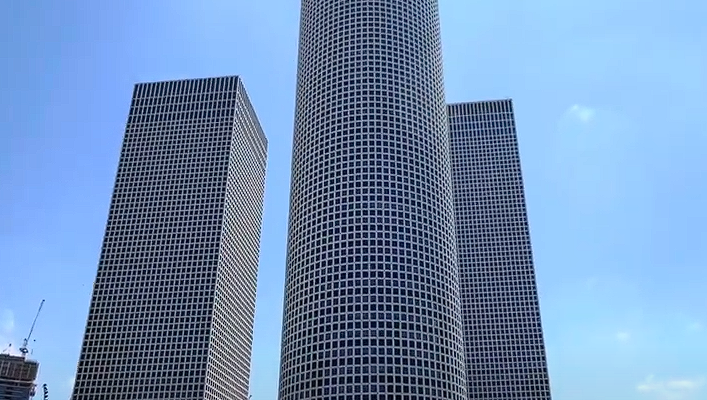 Azrieli Mall Tel Aviv (YouTube screenshot)