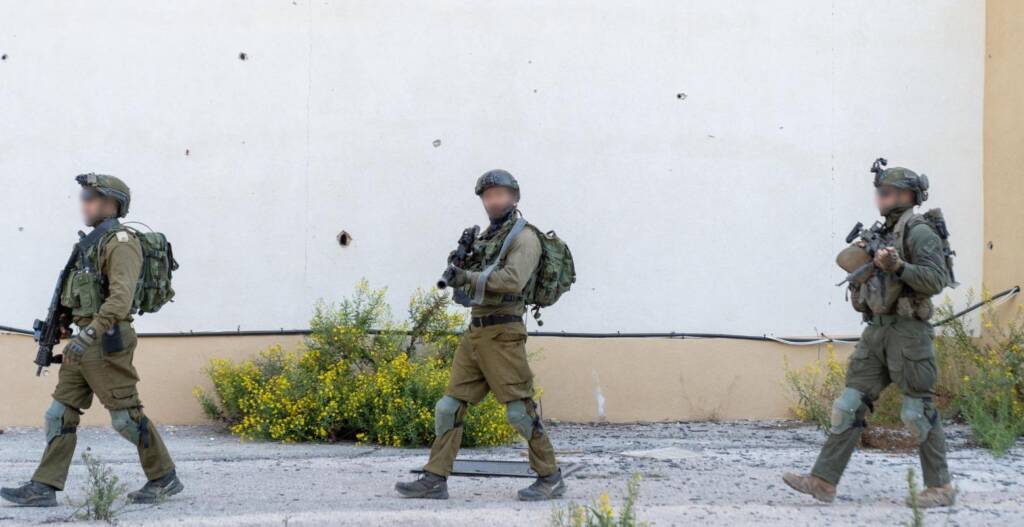 IDF soldiers in southern Lebanon