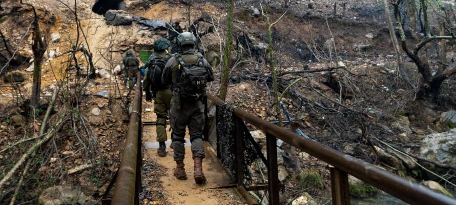 IDF forces at the Litani River in Lebanon