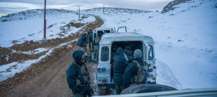 Elite Israeli troops on the Syrian side of Mount Hermon