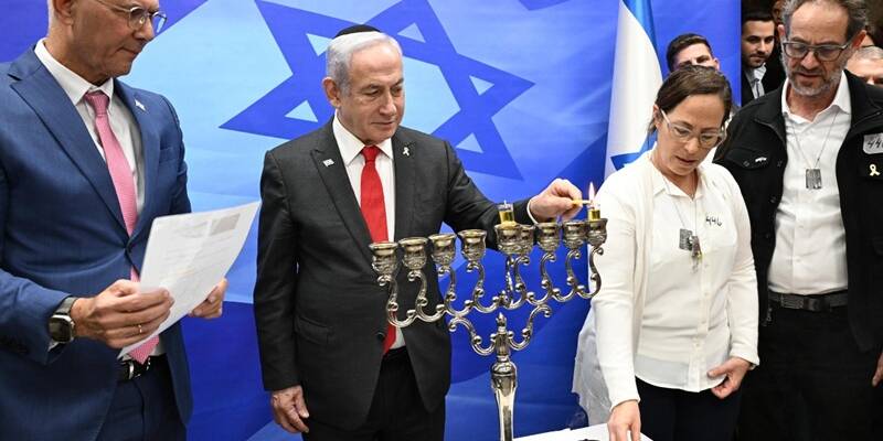 Netanyahu Chanukah