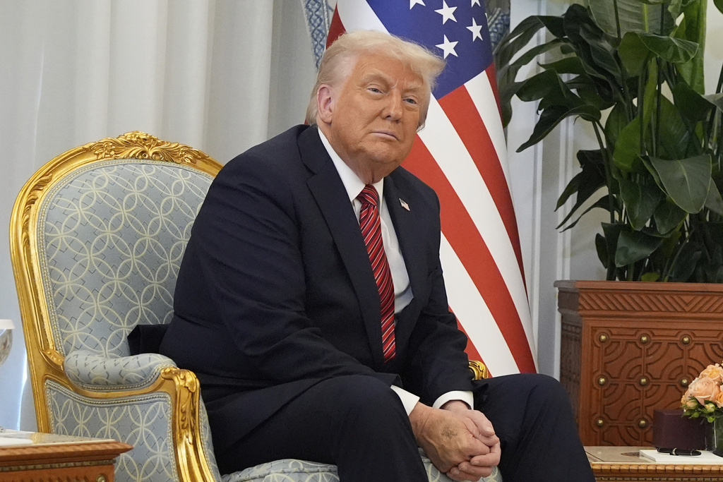 Trump qatar