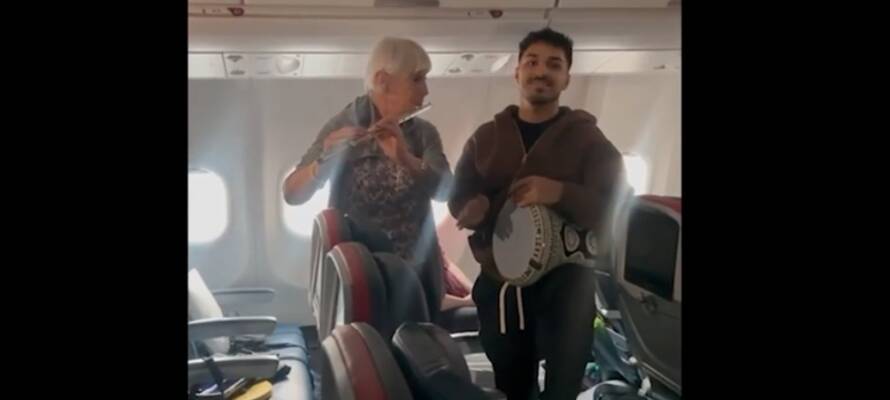 Israeli passengers