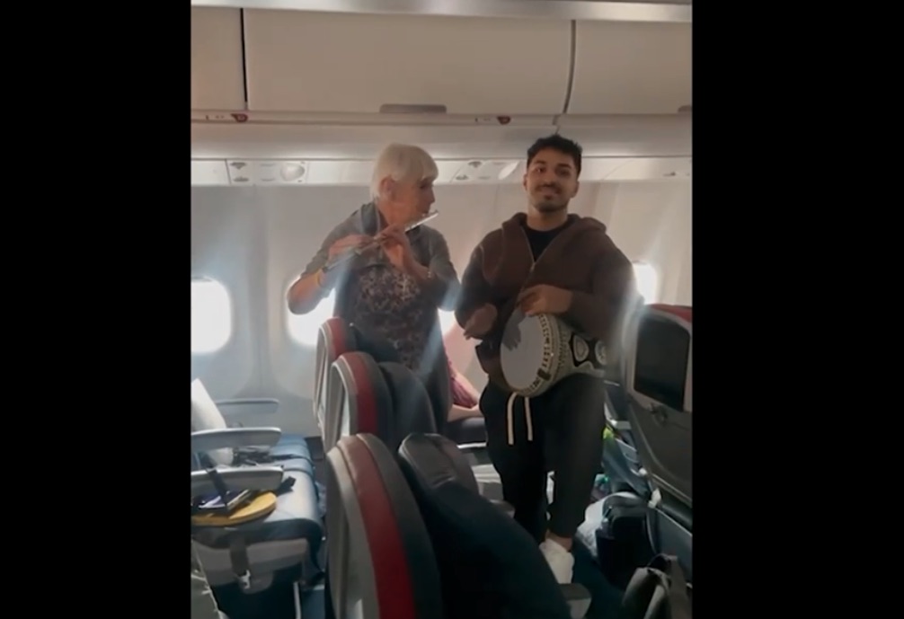Israeli passengers