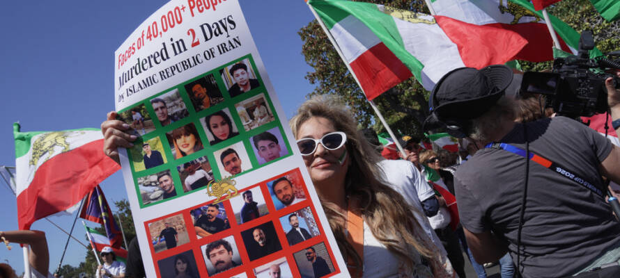 WCup Iranian Americans Protest Soccer