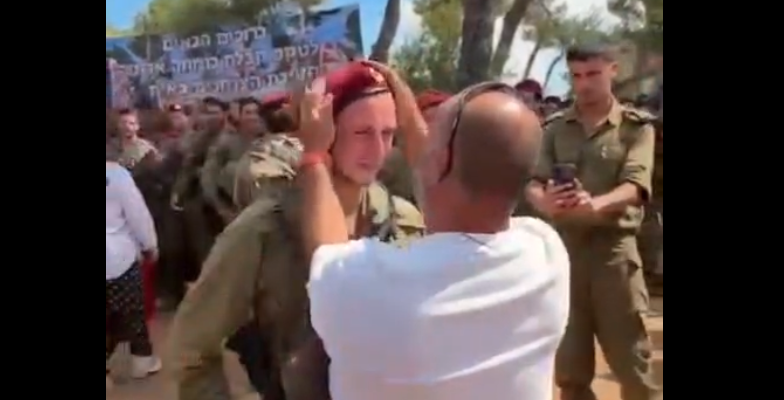 gal shabbat beret