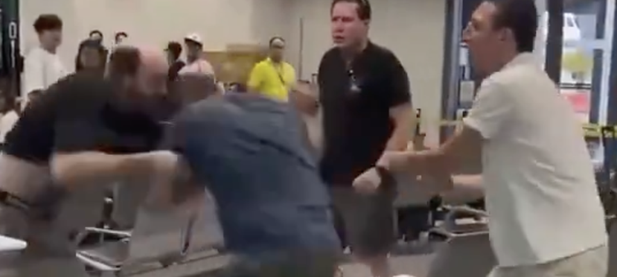 Antisemitic fight in Manila airport