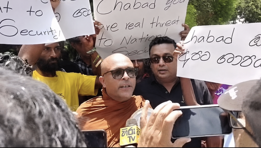 Buddhist monks protest against Chabad house