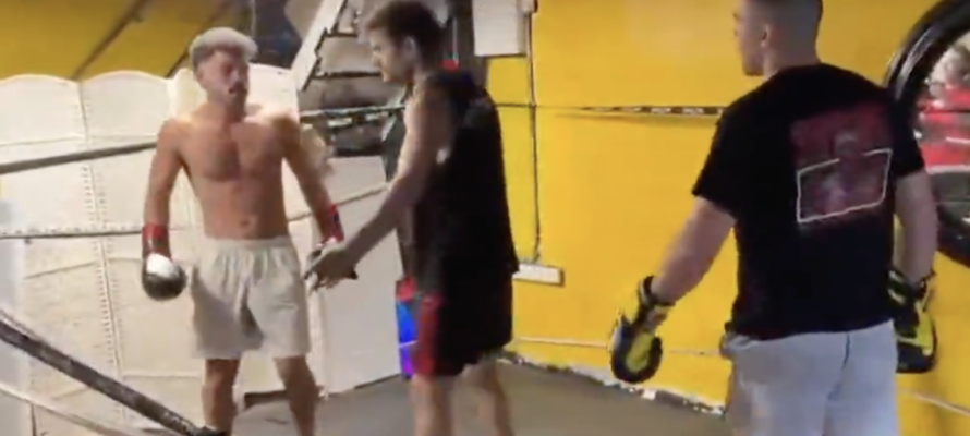 Israeli mixed martial artist Shimon Smotritsky defeated Israeli-born anti-Zionist influencer Ido Amiaz. (X screenshot)