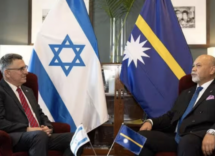 Naoero’s Foreign Minister Lionel Aingimea and Israeli Foreign Minister Gideon Sa'ar.